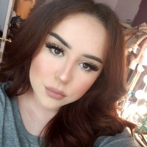 Meet your Posher, Fatima